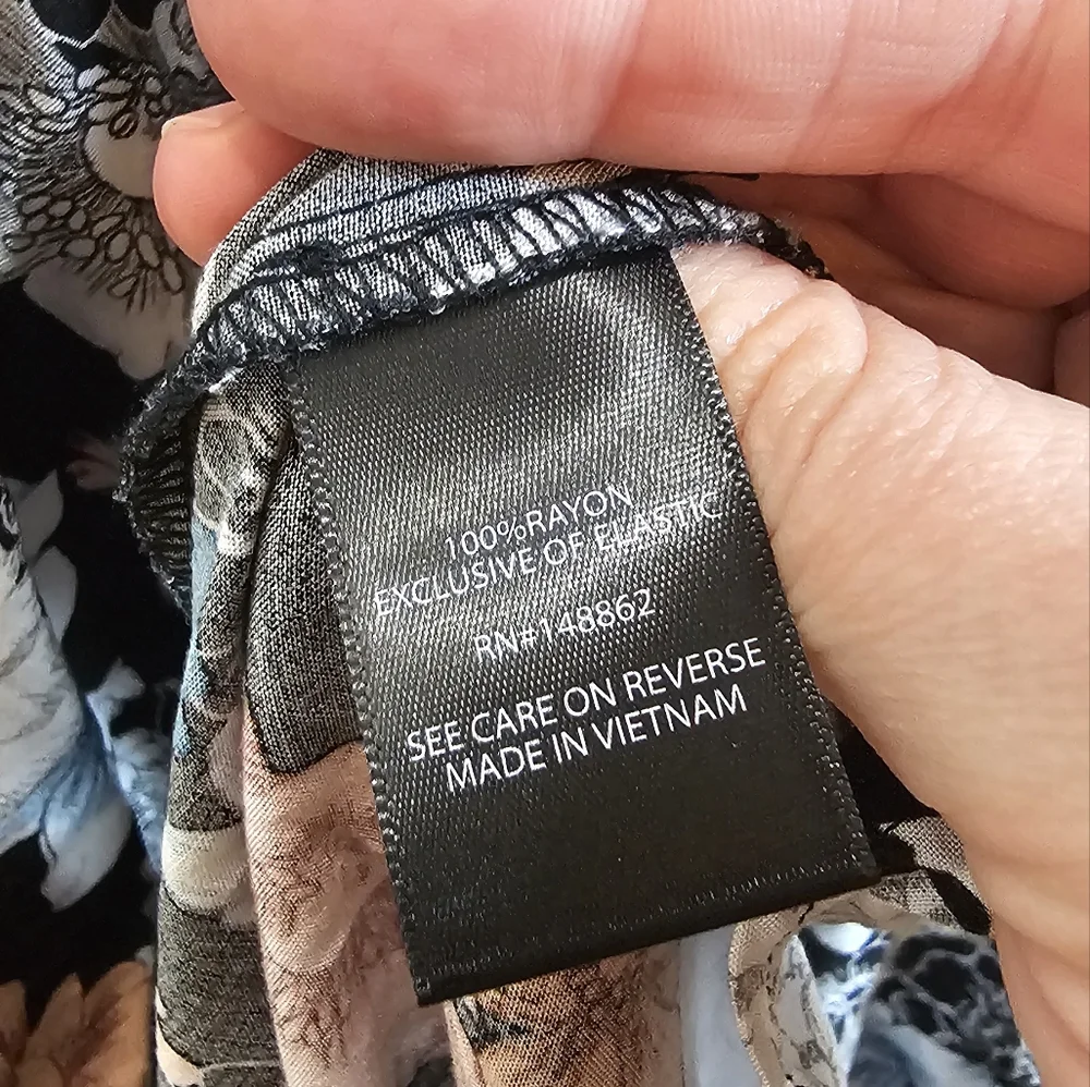 Torrid Midi Challis Button-Front Skater Dress - Picture 10 of 12